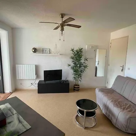 Port Apartment